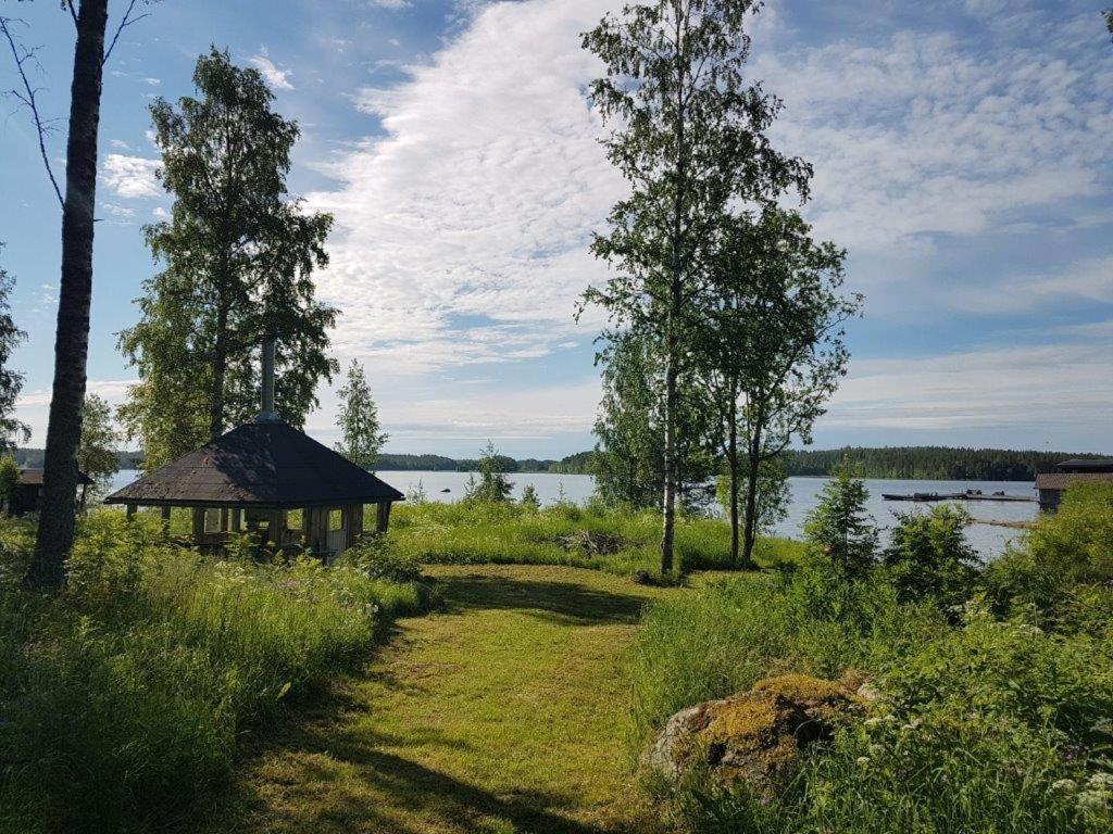 Bed and Breakfast Tarina-Aho à Vuonislahti Extérieur photo